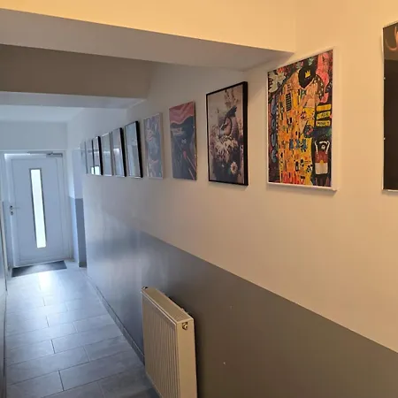 公寓 Uebernachtung By Tag *