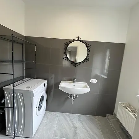 Uebernachtung By Tag *