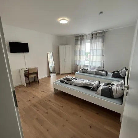 Uebernachtung By Tag 公寓 卡塞尔