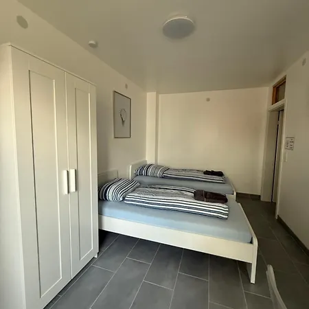 Uebernachtung By Tag 아파트