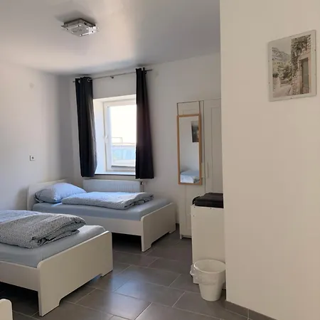 Apartment Uebernachtung By Tag