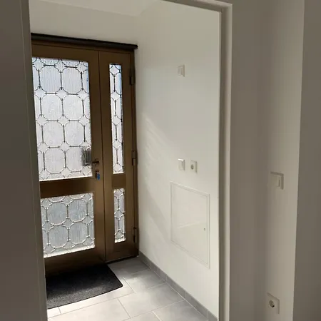 Apartment Uebernachtung By Tag *