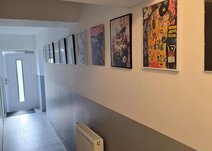 Apartment Uebernachtung By Tag *