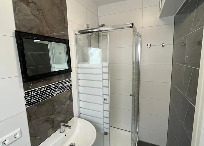 Uebernachtung By Tag Daire