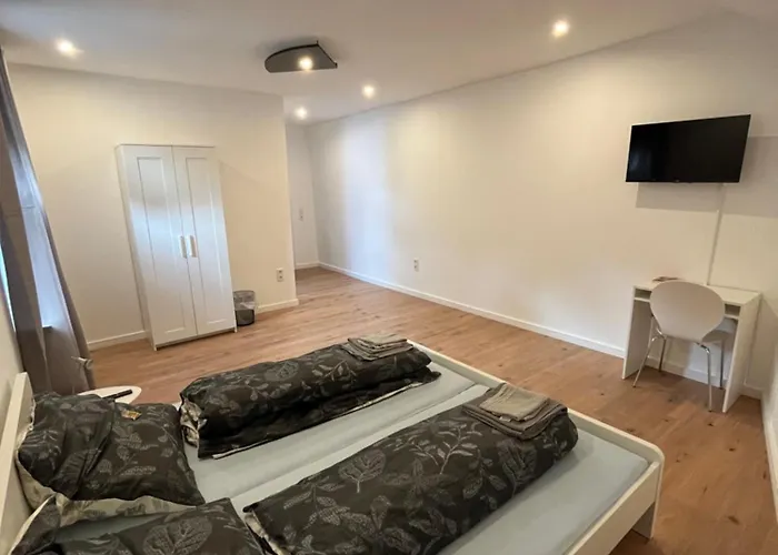 Apartment Uebernachtung By Tag Kassel