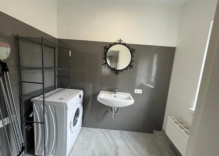 Uebernachtung By Tag *