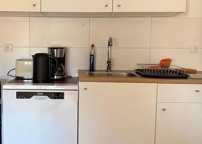 Uebernachtung By Tag