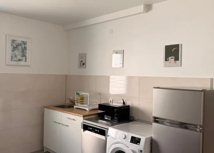 Uebernachtung By Tag